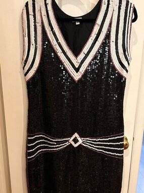 Black Vintage Sequin Sleeveless Beaded V-Neck Dress